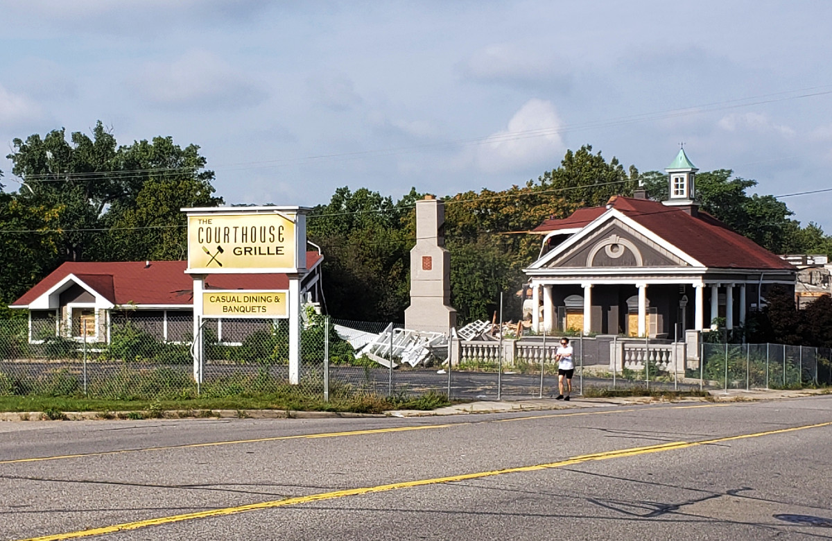 Photo of the Week Goodbye, The Courthouse Grille Lireo Designs