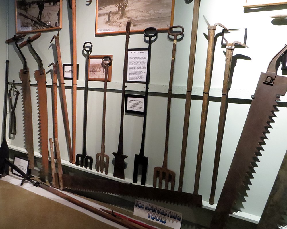 Ice harvesting tools